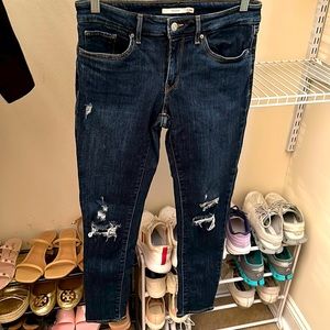 Women’s Levi Strauss 711 Ripped Skinny Jeans, Size 28. Gently used.